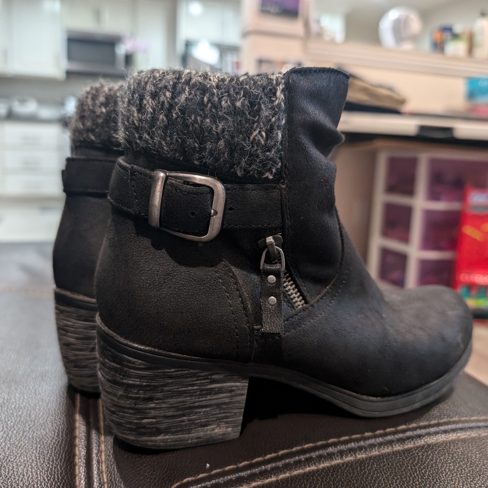 Women boots